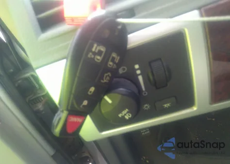 2010 Chrysler Town & Country Touring from USA, damaged, VIN 2A4RR5D14AR413022